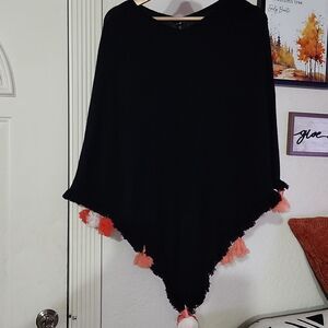 Beryll Black Cashmere V-neck Embellished Poncho Cape One Size